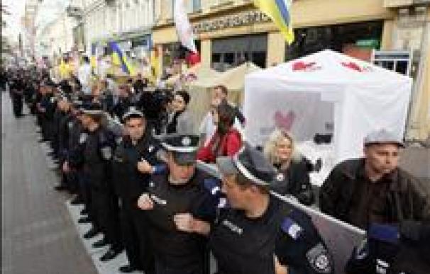 Prohíben las reunión de partidarios de Timoshenko frente al juzgado y la cárcel