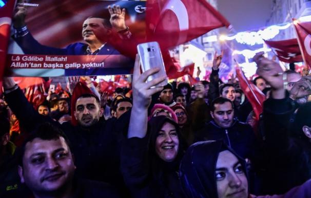 Tensión diplómatica entre Turquía y Holanda a tres días de unas elecciones cruciales para Europa