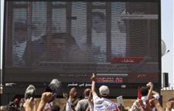 El Fiscal general de Egipto investiga la posible relación de Mubarak en la muerte de 3.000 policías