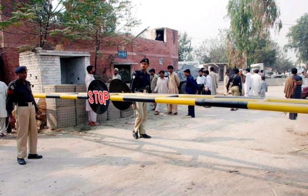 Un grupo de pistoleros mata a 4 policías en Quetta