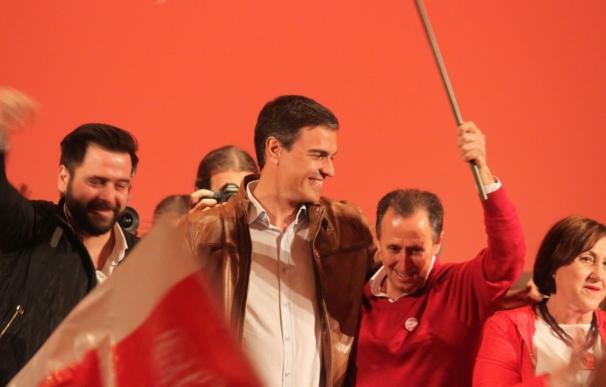 Pedro Sánchez aboga por unas primarias de "competición" y asegura que "nunca un socialista será su adversario"