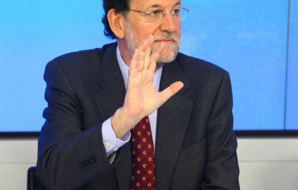 Rajoy dice que sus palabras de apoyo a Camps fueron malinterpretadas