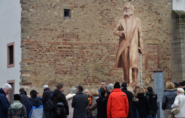 Polémica en la ciudad alemana de Tréveris por aceptar una estatua de Marx como regalo de China