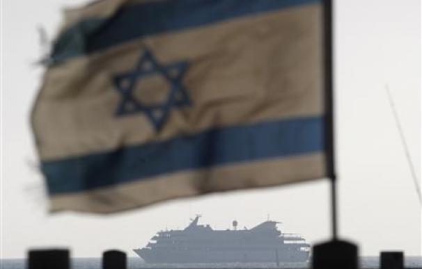 Israel aborda unos barcos con ayuda a Gaza y causa 10 muertos