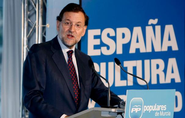 Rajoy propone reducir los gastos electorales y asegura no se congelarán las pensiones