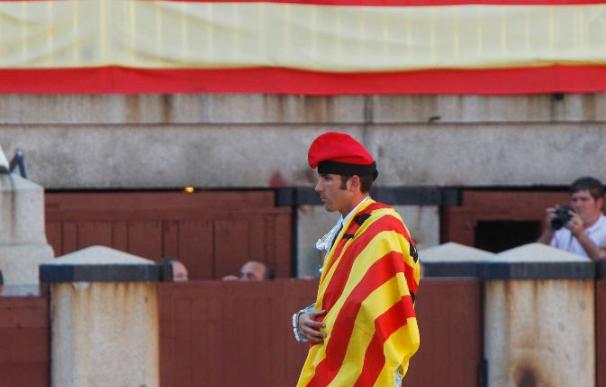 La barretina y la senyera en el ruedo de Las Ventas por la Cataluña taurina