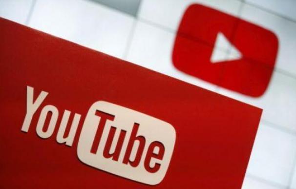 Grandes multinacionales acorralan a YouTube por la difusión de vídeos racistas.
