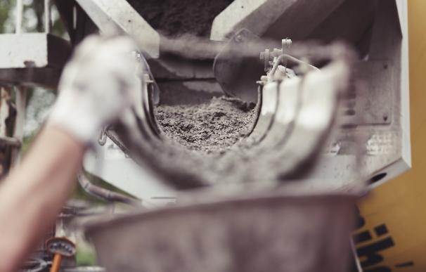 El consumo de cemento crece un 4,2% en febrero, hasta las 910.252 toneladas