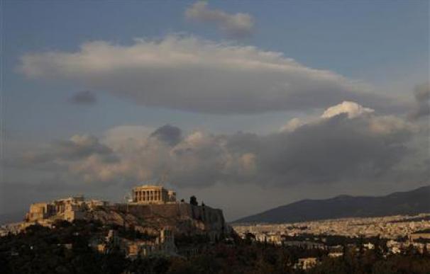 Papandreu niega que Grecia vaya a salir del euro