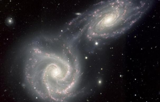 Un anillo de galaxias gigante huye de Albert Einstein