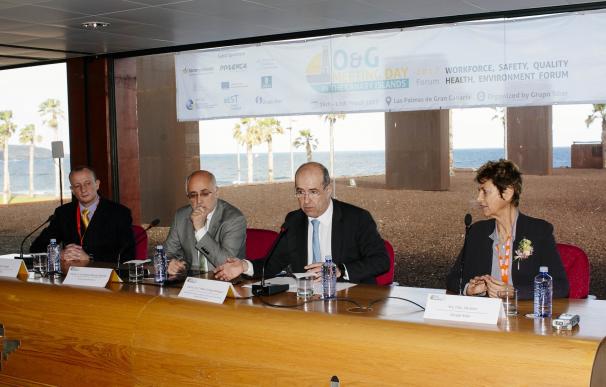 Ortega asegura que Canarias es un "enclave único" para convertirse en plataforma de offshore en el Atlántico Medio