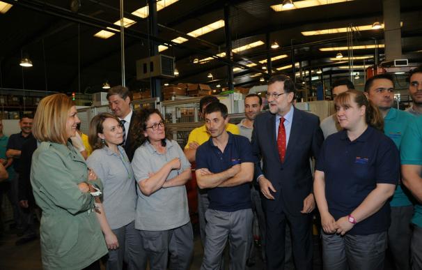 Rajoy centrará de nuevo la campaña en la economía: No me gustaría que por zascandileadas políticas esto se rompiera