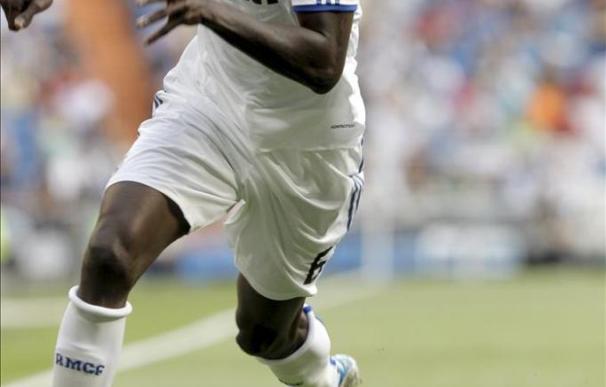 El Tottenham negocia la contratación de Adebayor con el Manchester City