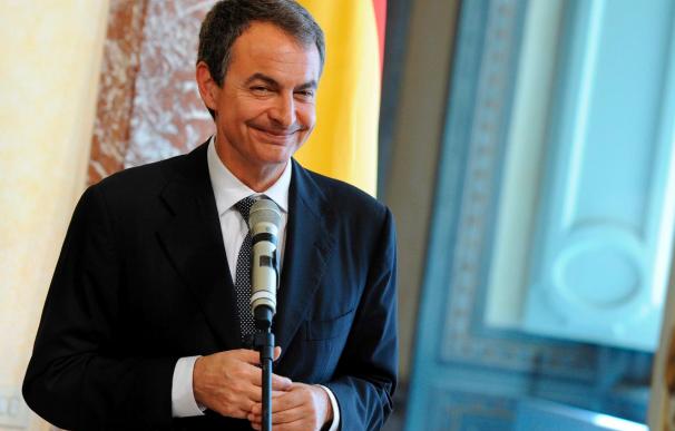 35.000 Personas piden a Zapatero que "mueva ficha" en la UE contra la pobreza