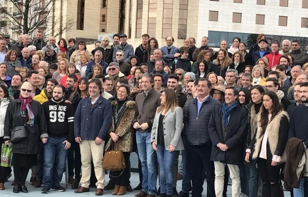 De la Serna apoya el proyecto de "cambio y renovación" de Buruaga para cambiar la "inercia" actual del PP de Cantabria