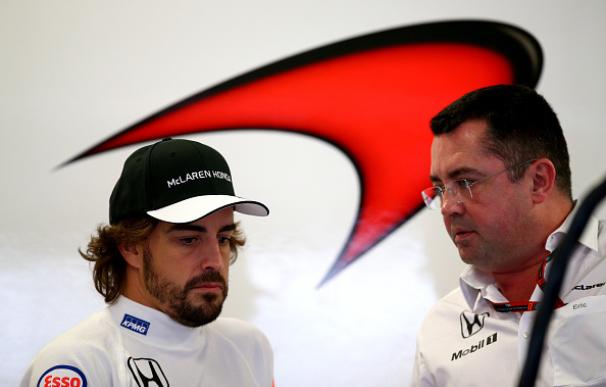 Boullier: "No estoy seguro de que Alonso siga en McLaren en 2018"