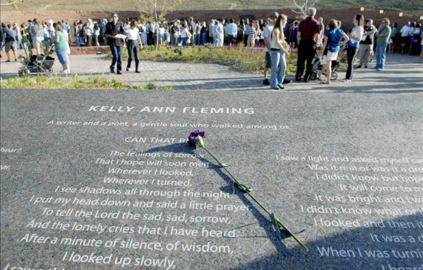Homenaje a las víctimas de Columbine