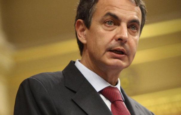 Zapatero explica a sus 'barones' las medidas