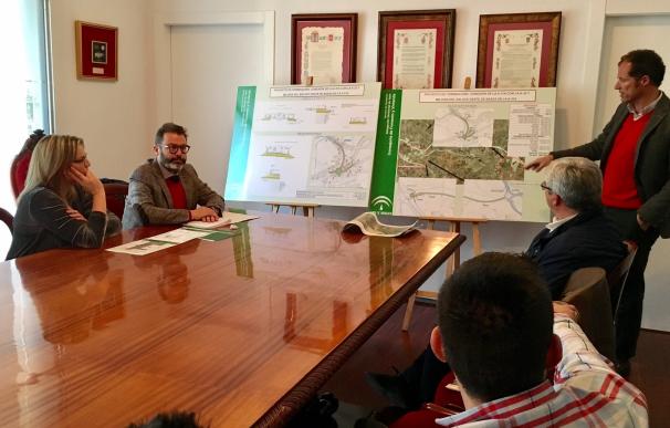 Junta informa al sector turístico de Baeza de la obra de conexión de Autovía del Olivar con A-32 y el acceso oeste