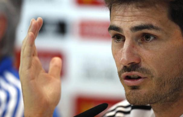 Casillas afirma que "no se fía de la última semana del Barcelona"