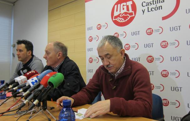 Álvarez (UGT) dice que no va a "pedir perdón" por tener sueldos dignos en el sector de la estiba