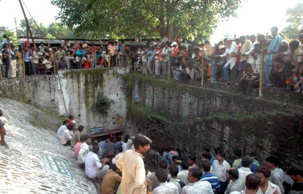 Cuatro muertos y 32 heridos en una explosión en el interior de una mina en la India