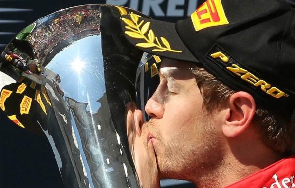Vettel reina en Hungría y Alonso es quinto en su mejor carrera