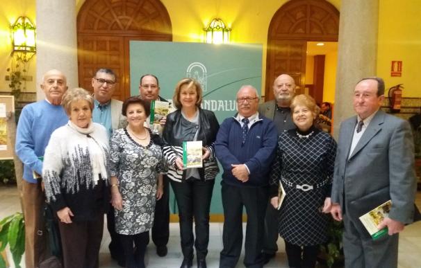 La Junta entrega los galardones del XV Concurso de Relato Corto y Poesía para mayores de 60 años