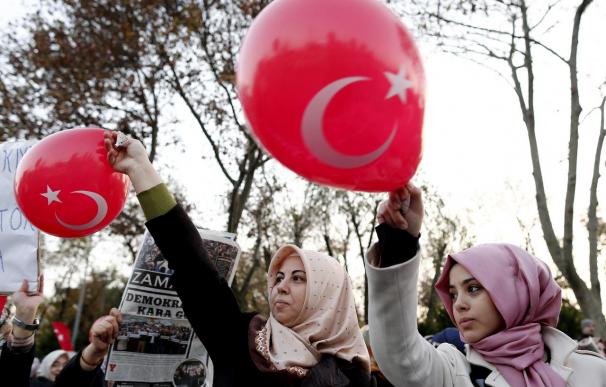 Erdogan defiende las detenciones de los periodistas y critica a la UE por inmiscuirse