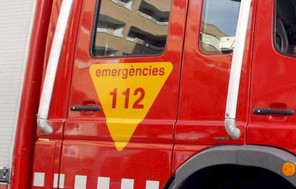 Muere uno de los bomberos que rescataron a un joven en la estación eléctrica en Barcelona