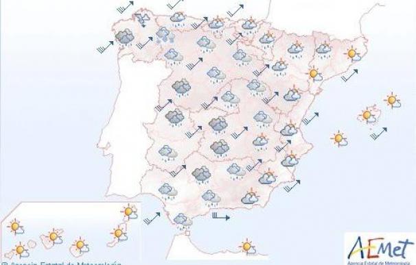Mañana, lluvias, salvo en el extremo este peninsular, fuertes en Galicia