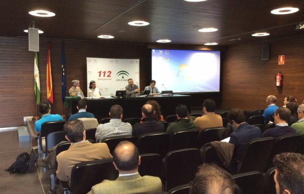 Emergencias Andalucía celebra un encuentro con las empresas químicas para abordar los peligros de su actividad