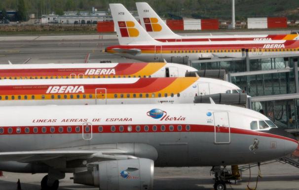 Cancelados 20 de los 60 vuelos programados entre España e Irlanda por el volcán