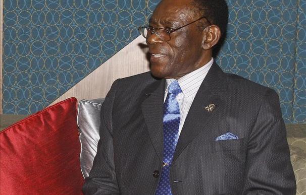 Obiang pide el "sí" a reformas políticas que mantienen el mandato en 7 años