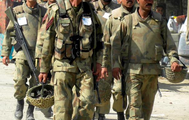 Pakistán admite que los talibanes podrían haber secuestrado a varios soldados