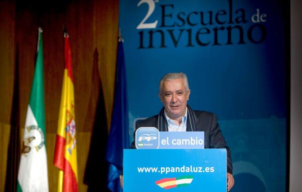 Arenas afirma que los vientos de cambio soplan ya en todos los rincones de Andalucía