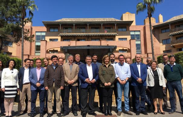 Báñez anuncia una "inversión extraordinaria" del Gobierno para la recuperación de las playas tras el temporal