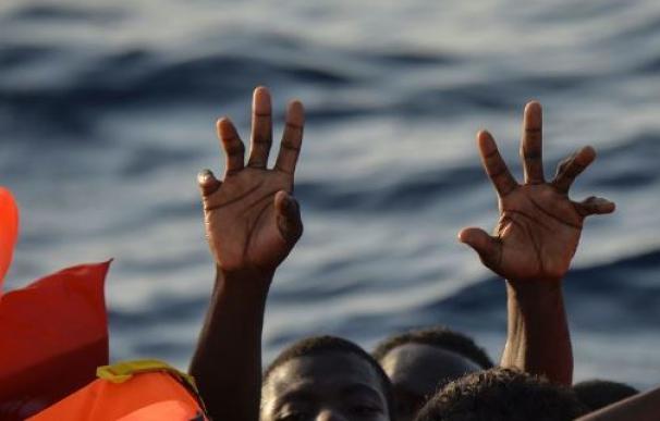 Traficantes de personas matan a una veintena de migrantes en Libia