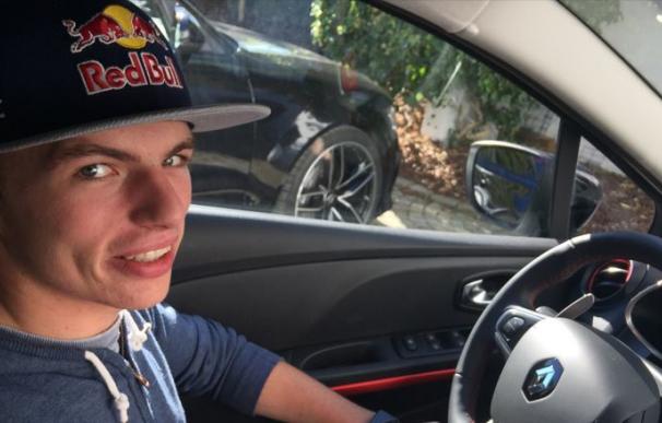 Verstappen se fotografió con su nuevo coche al cumplir 18 años