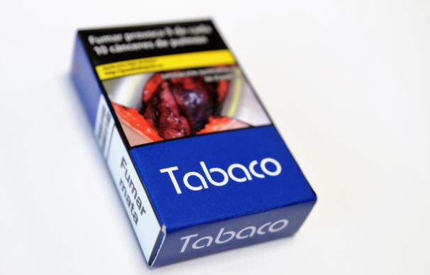 Las tabacaleras están listas para aplicar la directiva europea del Tabaco que duplica las advertencias en las cajetillas