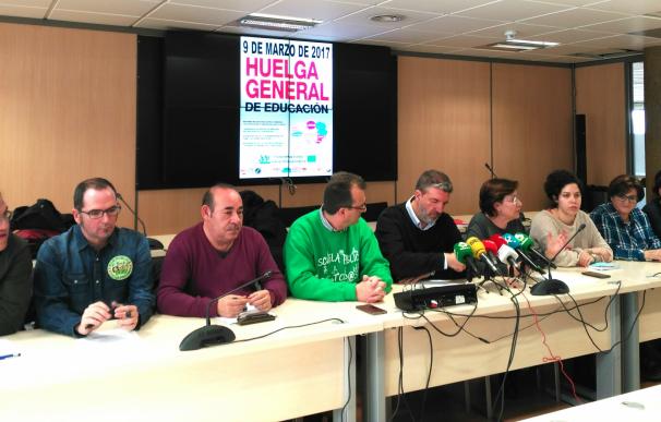 Los convocantes de la huelga exigen la dimisión del 'número dos' de Educación, Marcial Marín, "por irresponsable"