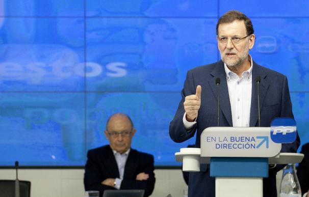IU-ICV registran sus peticiones para que Rajoy y Montoro rindan cuentas al Congreso por la amnistía fiscal
