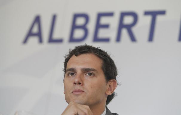 Rivera y Arrimadas, candidatos de C's a la presidencia del Gobierno y la Generalitat