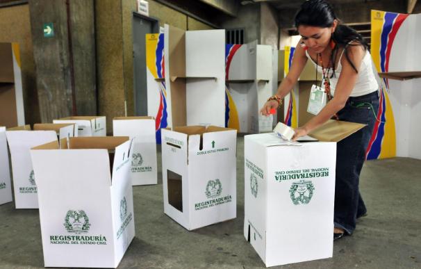 Los colombianos votan hoy para elegir al sucesor de Uribe