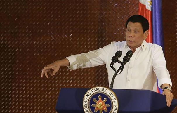 El presidente filipino Duterte propone juzgar como adultos a niños de 9 años