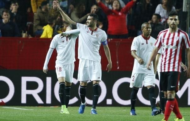 Un gol de Iborra permite al Sevilla seguir soñando tras ganar al Athletic