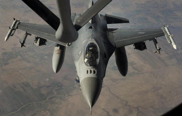 La coalición internacional bombardea 21 objetivos del Estado Islámico en Irak y Siria