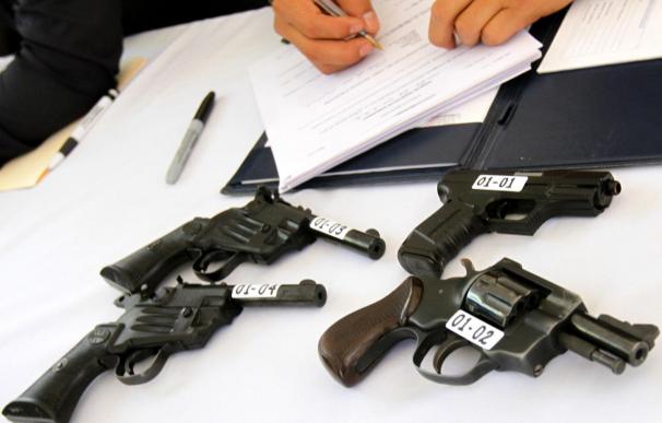 El programa de desarme voluntario en México DF consigue retirar casi 15.000 armas