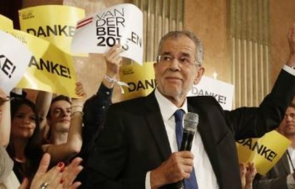 El ecologista Alexander Van der Bellen gana las elecciones presidenciales en Austria
