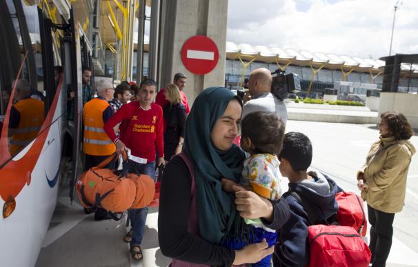 España acoge al tercer grupo de refugiados reubicados desde Grecia